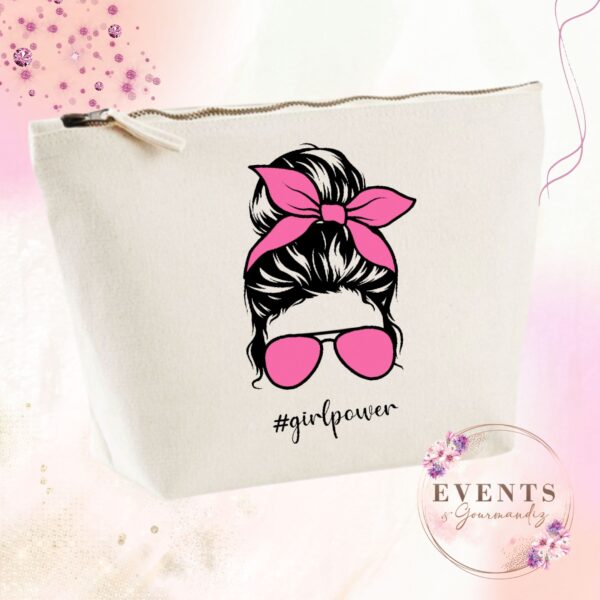 Pochette/ Trousse toilette personnalisée (grande) – Image 12